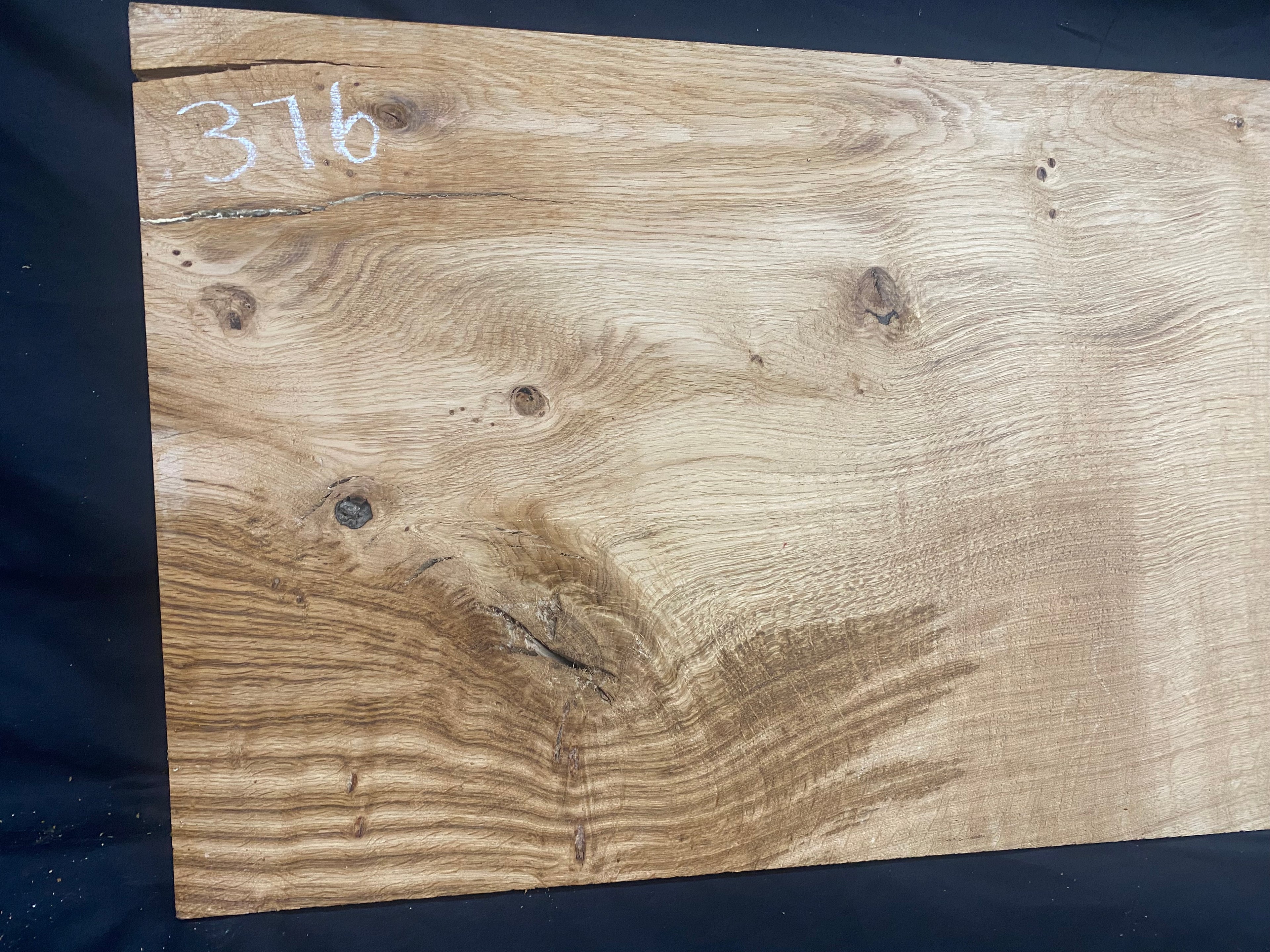 Solid oak plank, shelf, board 698 L x 400 W x 31 D mm      (mf376)