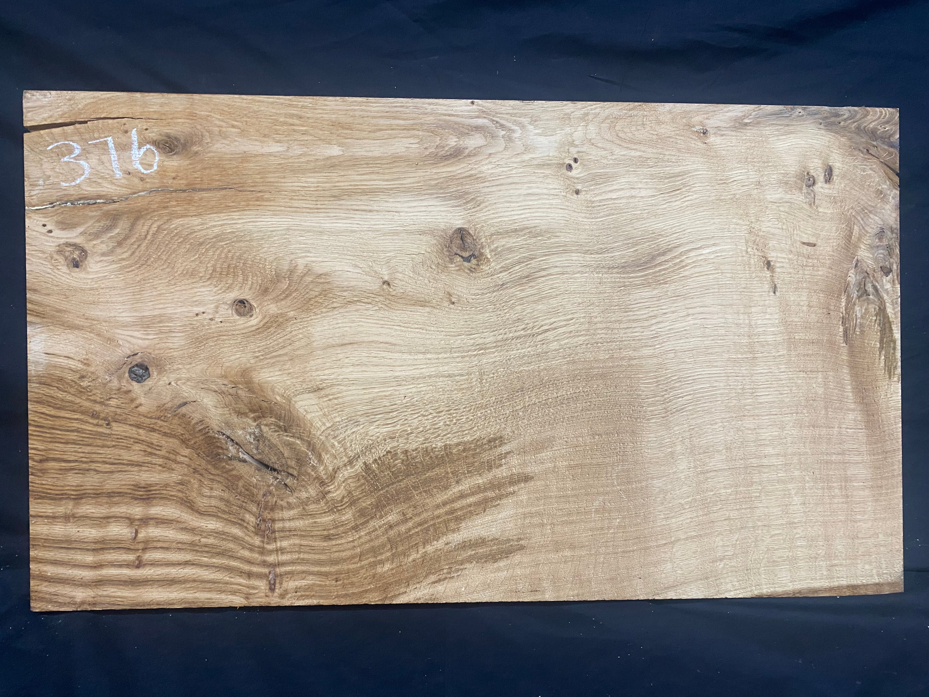 Solid oak plank, shelf, board 698 L x 400 W x 31 D mm      (mf376)
