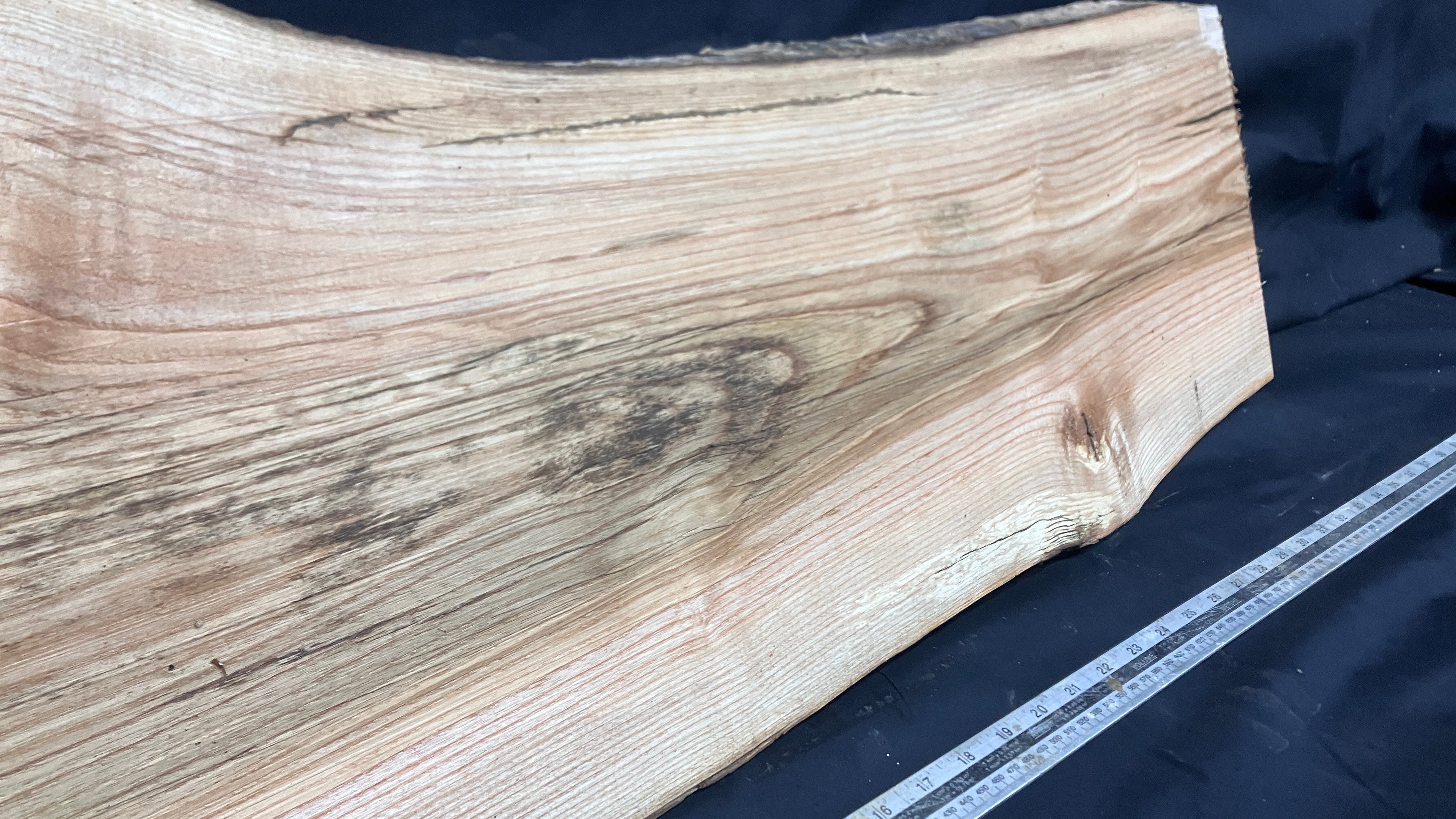 Ash hardwood boards, shelving,platter 895 L x 304 W x 33 D (mm) (9)