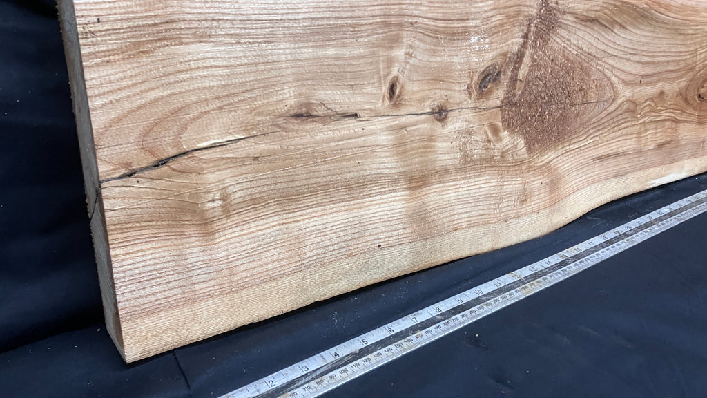 Ash hardwood boards, shelving,platter 1174 L x 317 W x 32 D (mm)     (10)