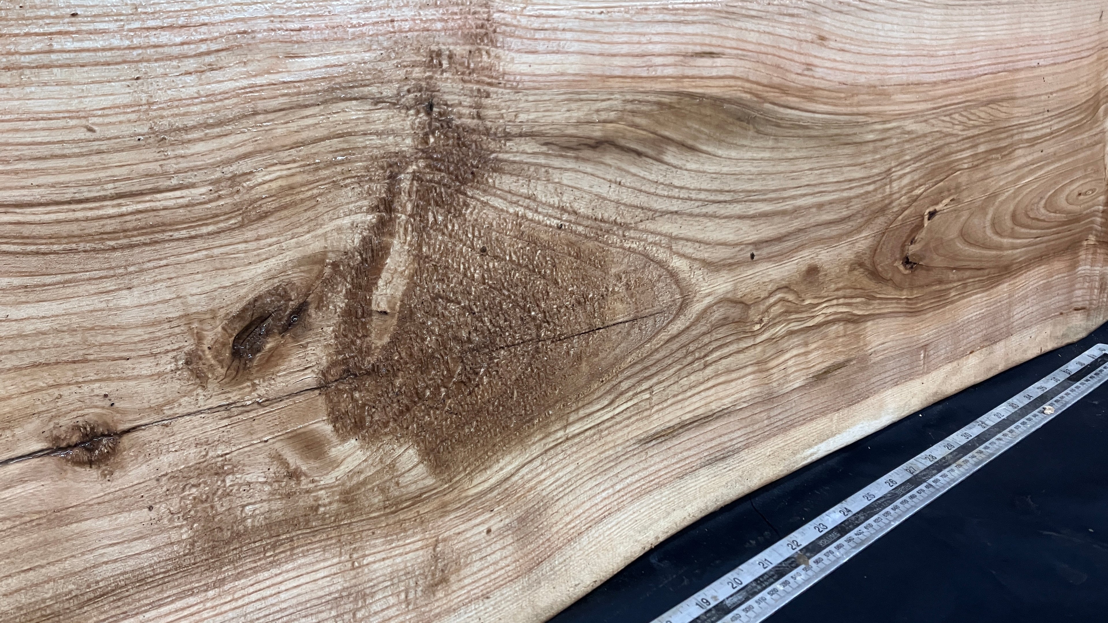 Ash hardwood boards, shelving,platter 1174 L x 317 W x 32 D (mm)     (10)