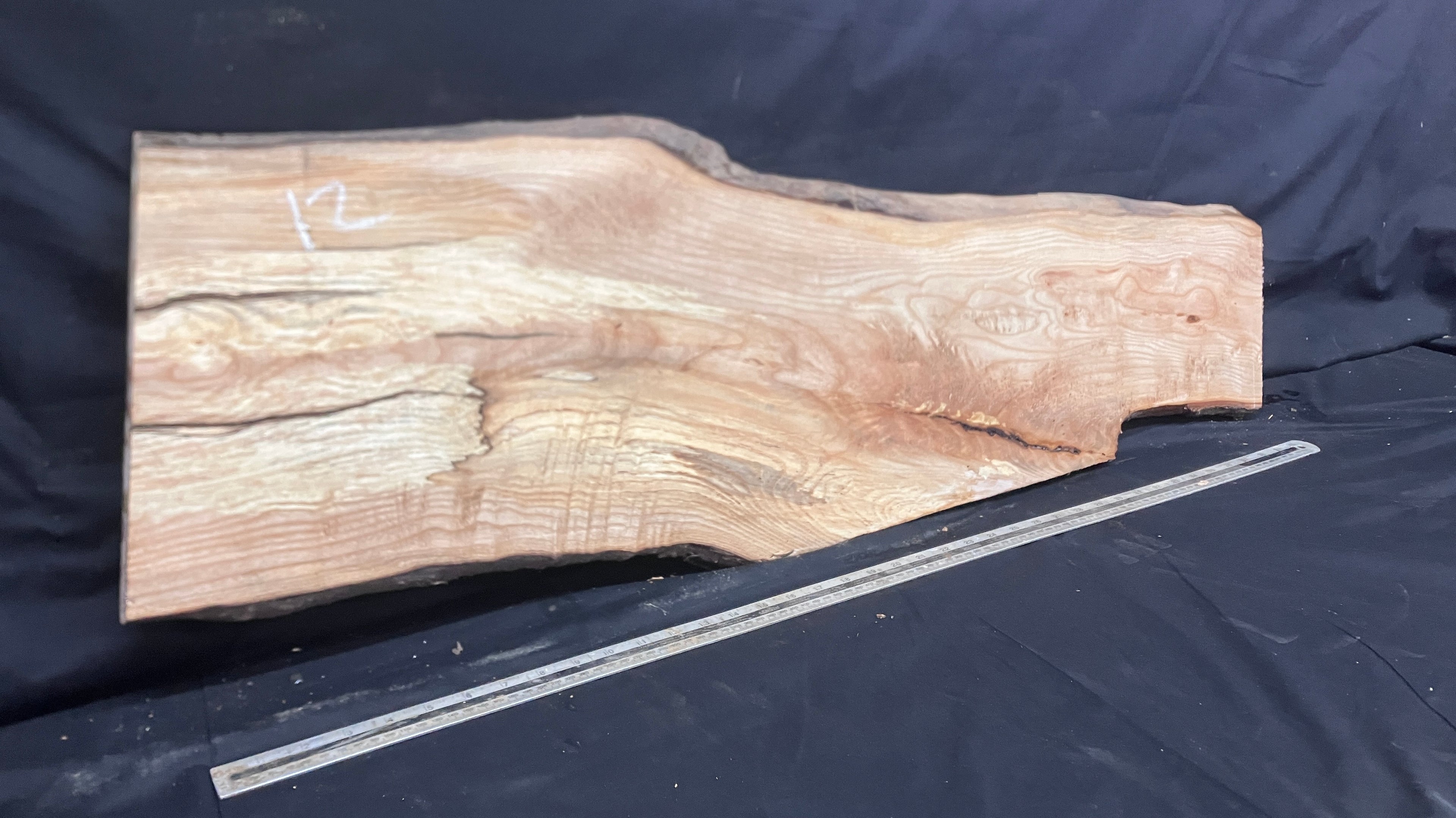 Spalted ash hardwood boards, shelving, platter 1065 L x 345 W x 29 D (mm)     (12)
