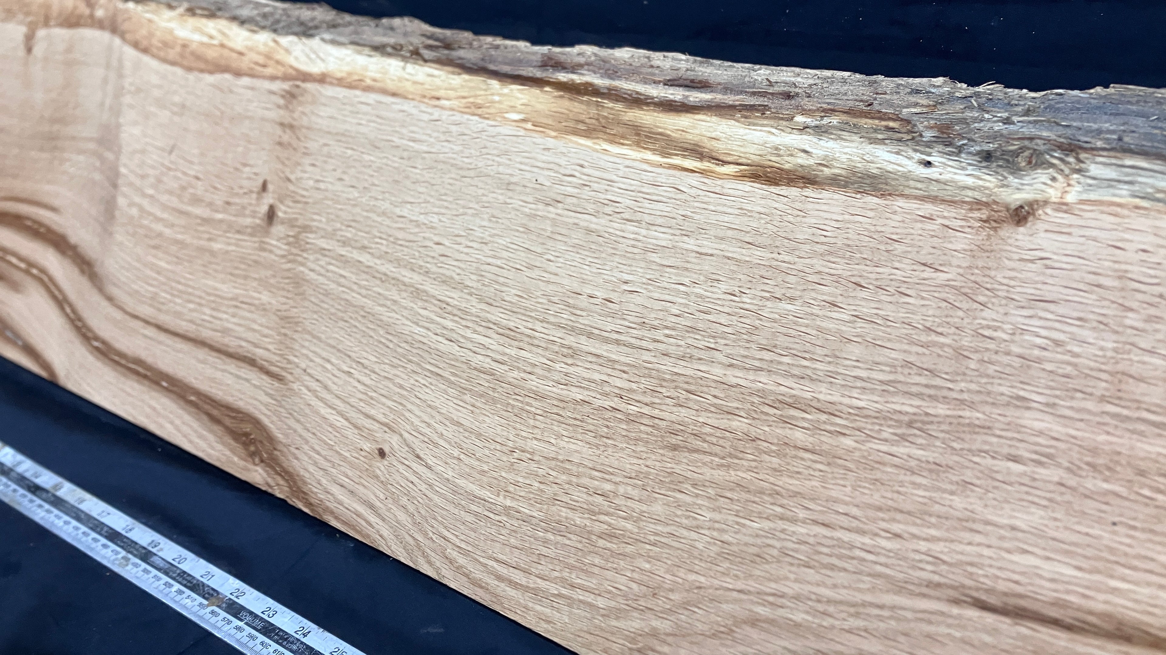 OAK HARDWOOD PLANK, CRAFTS, SHELVING  1139 L x 280 W x 47 D mm      (19)