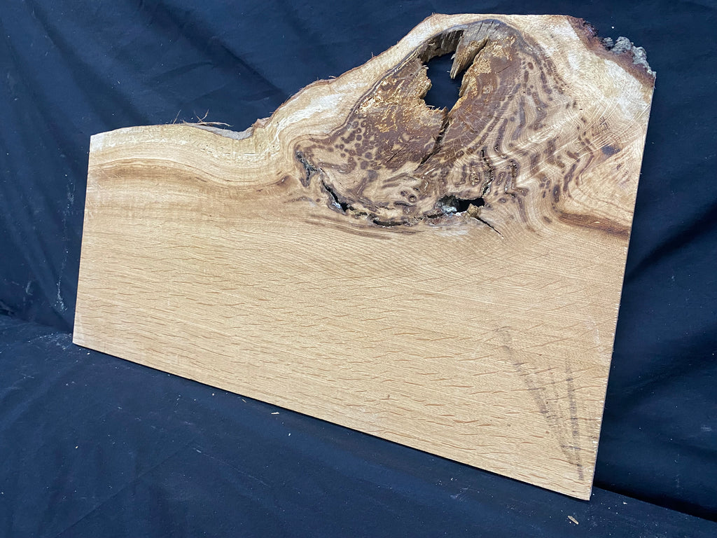 Solid oak plank, shelf, board 655 L x 407 W x 20 D mm      (mf342)