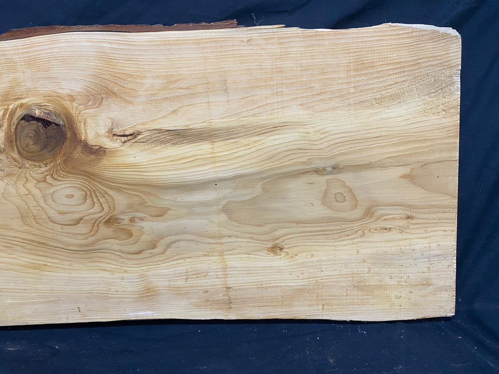 Cedar plank, shelf, 944 L x 396 W x 44 D mm    (mf347)