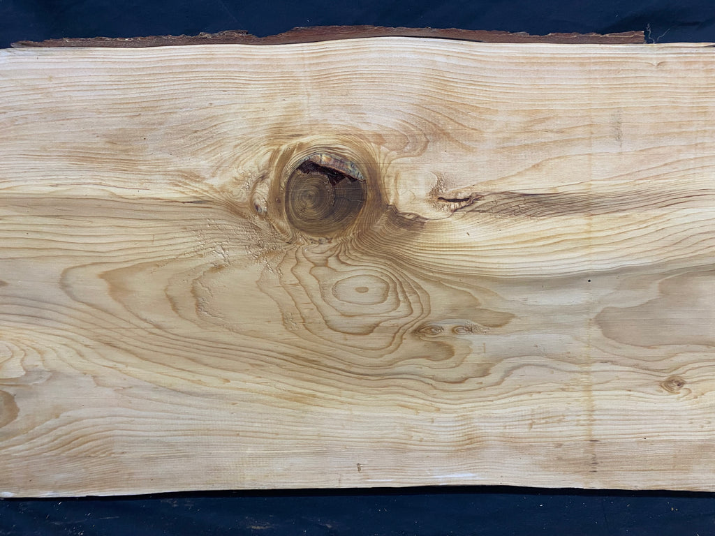 Cedar plank, shelf, 944 L x 396 W x 44 D mm    (mf347)