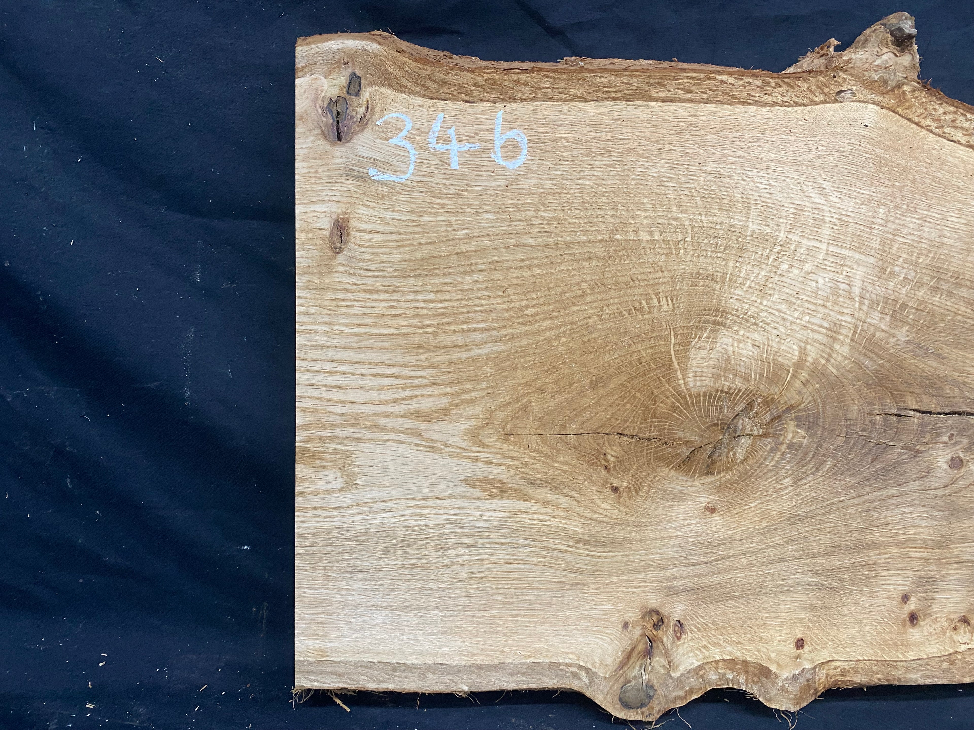 Solid oak plank, shelf, board 436 L x 365 W x 42 D mm      (mf346)