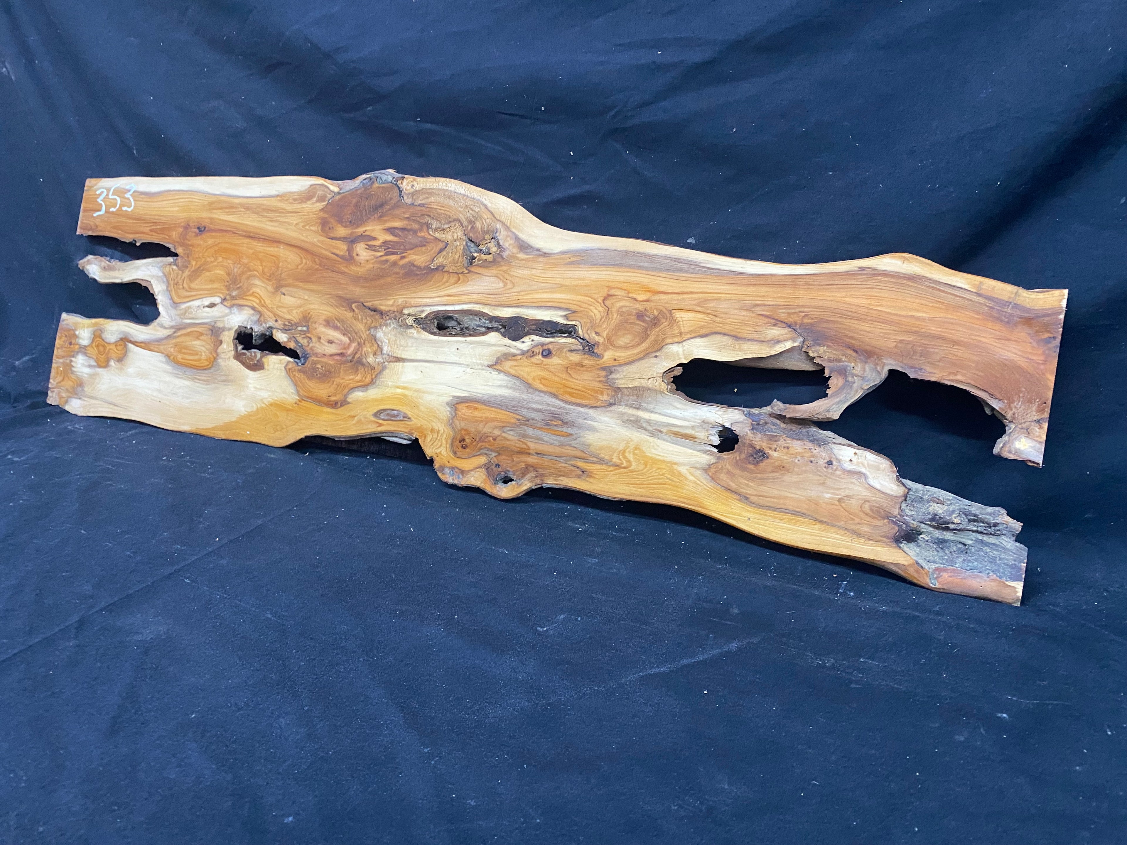Hardwood yew, slab, resin table blank  910 L x 250 W x 11 D mm    (mf353)