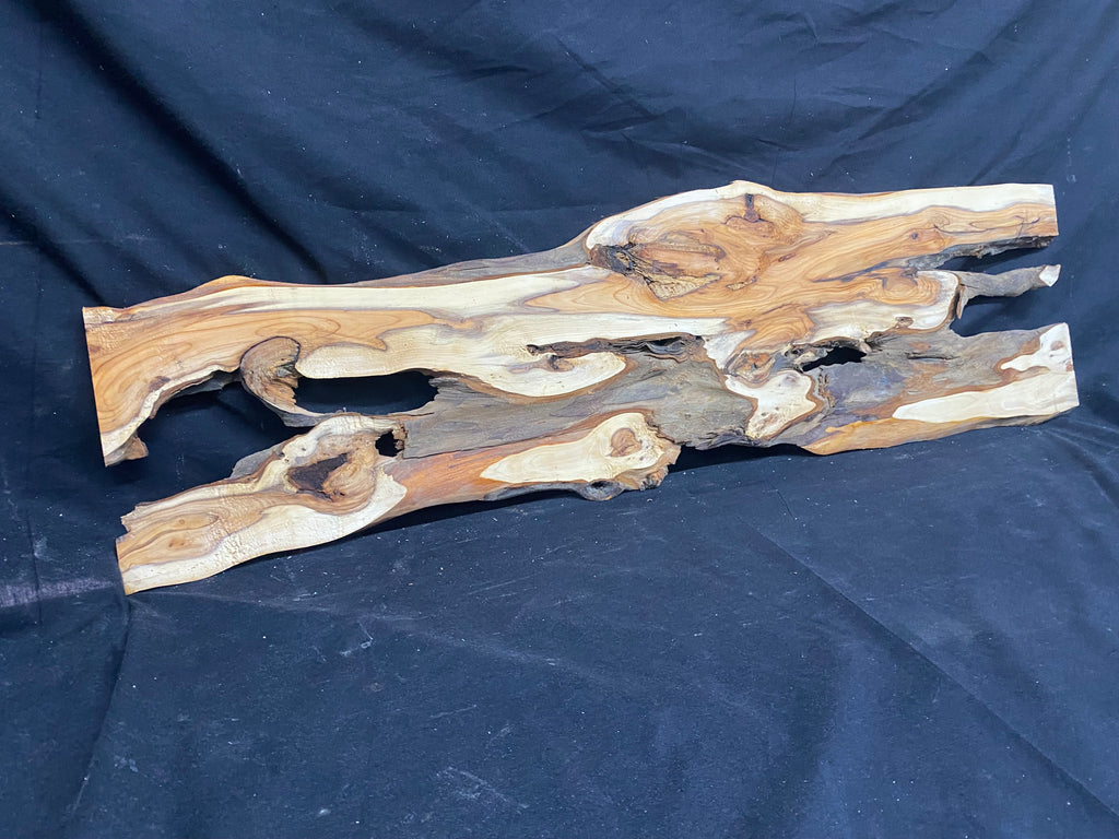 Hardwood yew, slab, resin table blank  910 L x 250 W x 11 D mm    (mf353)