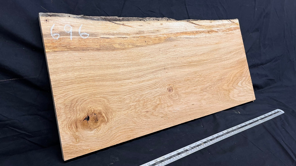 Oak hardwood window sills, shelf 806 L x 377 W x 25 D mm     (mf696)