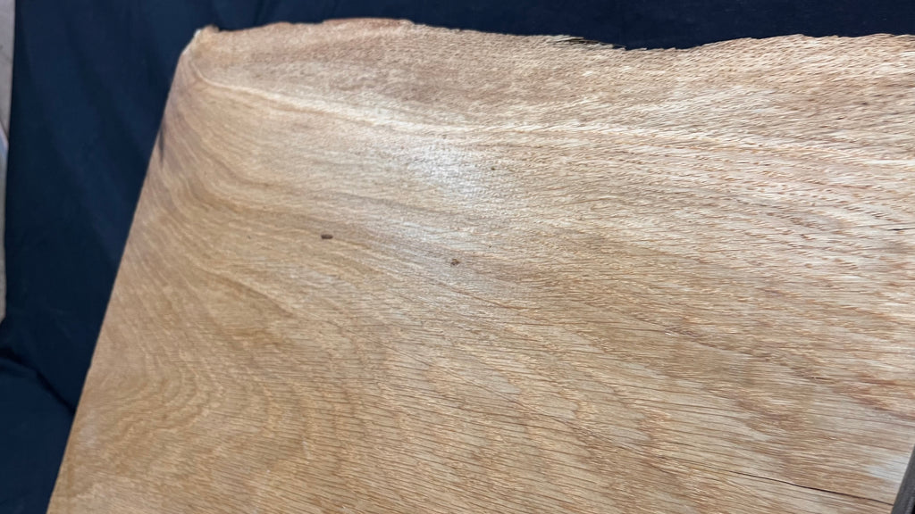 Oak hardwood chopping board  544 L x 472 W x 48 D mm     (699)