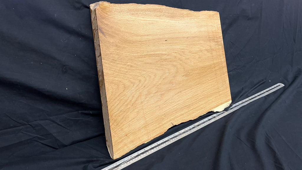Oak hardwood chopping board  544 L x 472 W x 48 D mm     (699)