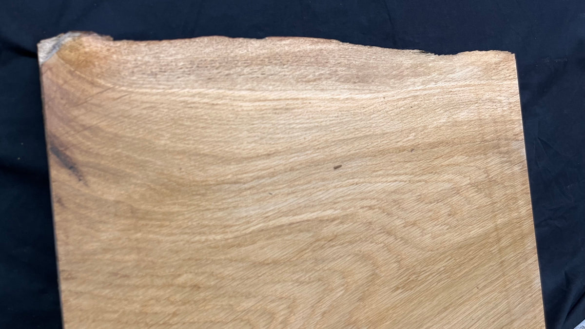 Oak hardwood chopping board  544 L x 472 W x 48 D mm     (699)