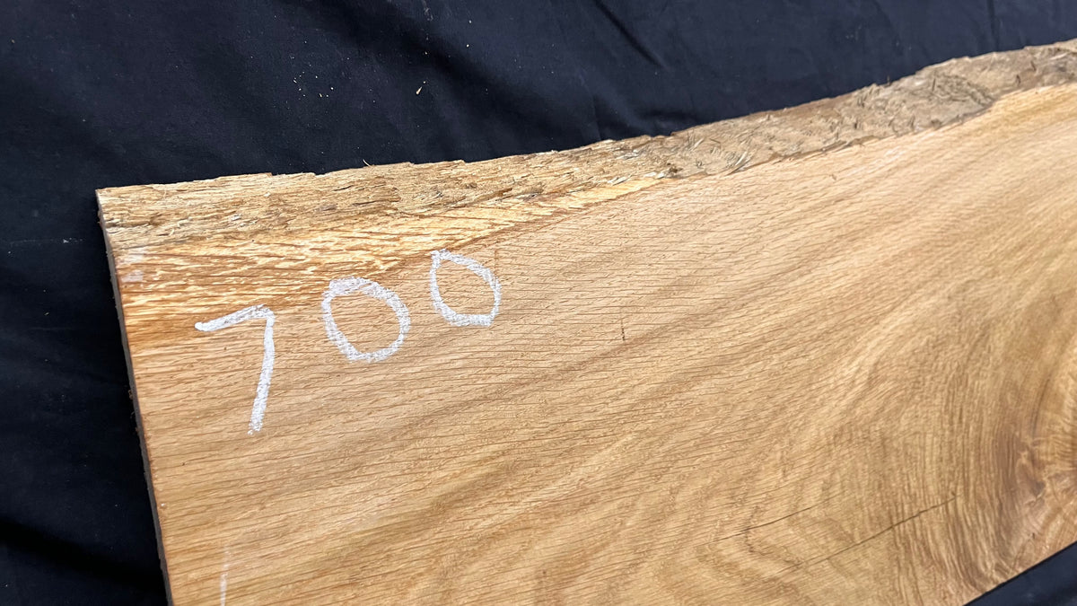 Oak hardwood plank 1054 L x 350 W x 45 D mm     (700)