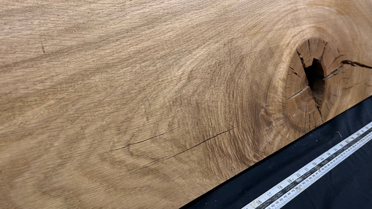 Oak hardwood plank 1054 L x 350 W x 45 D mm     (700)