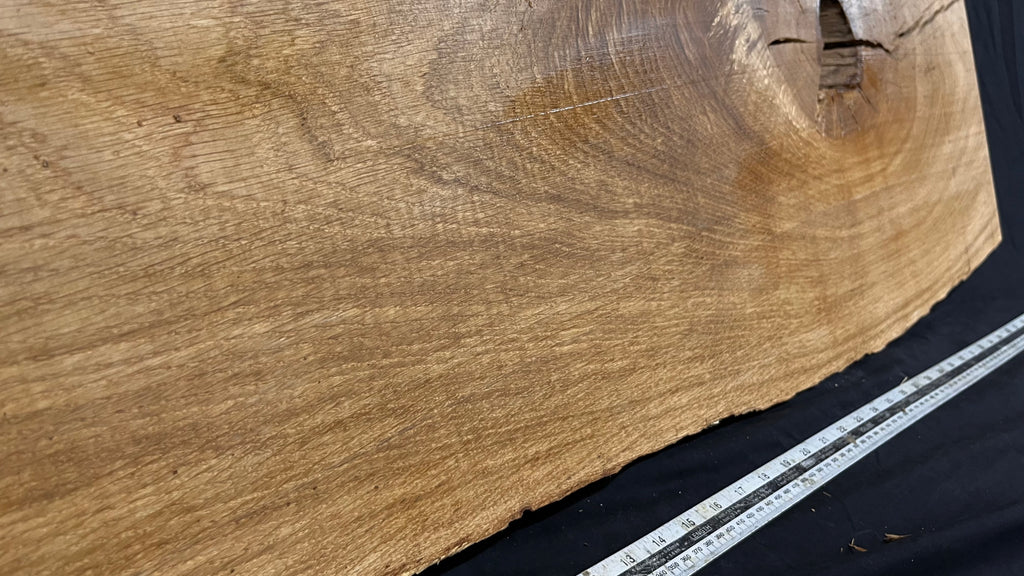 Oak hardwood plank 1054 L x 350 W x 45 D mm     (700)