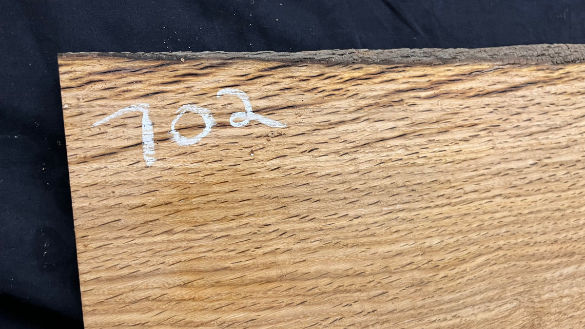 Oak hardwood window sill, plank 853 L x 324 W x 26 D mm     (mt702)