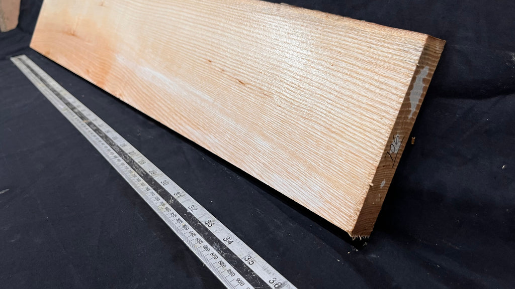 Ash timber boards, shelving 958 L x 173 W x 22 D mm       (706)