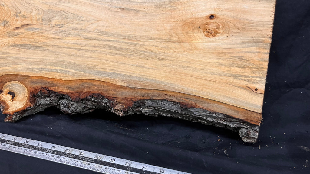 Lime wood wall hanging, fearure wood 1046 L x 323 W x 37 D mm        (710)