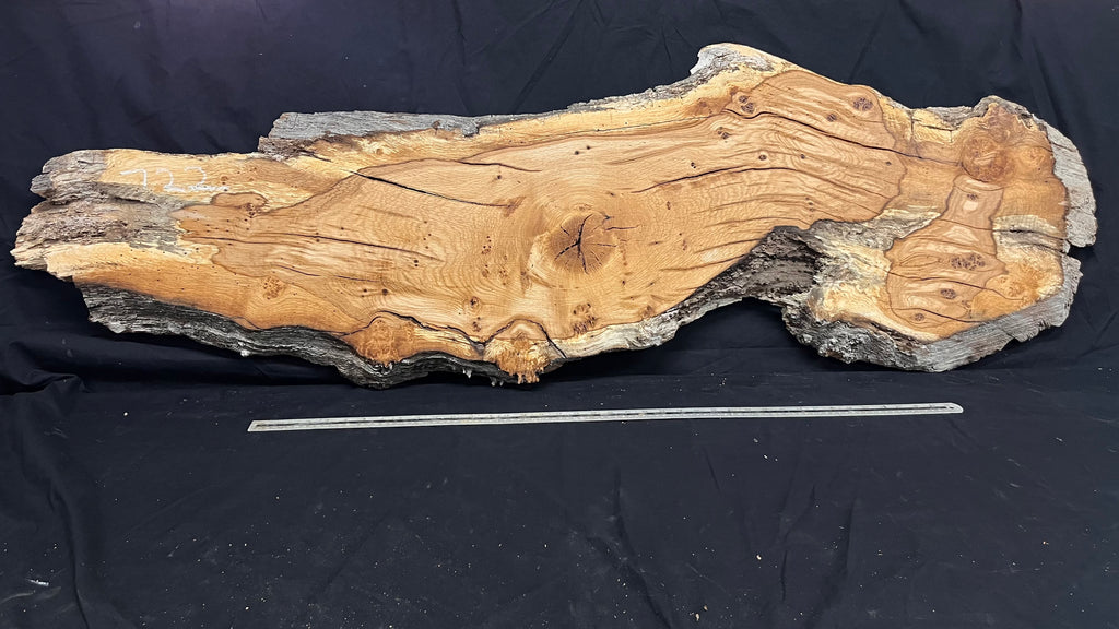 Rustic oak hardwood coffee table, bench 1730 L x 438 W x 44 D mm     (722)