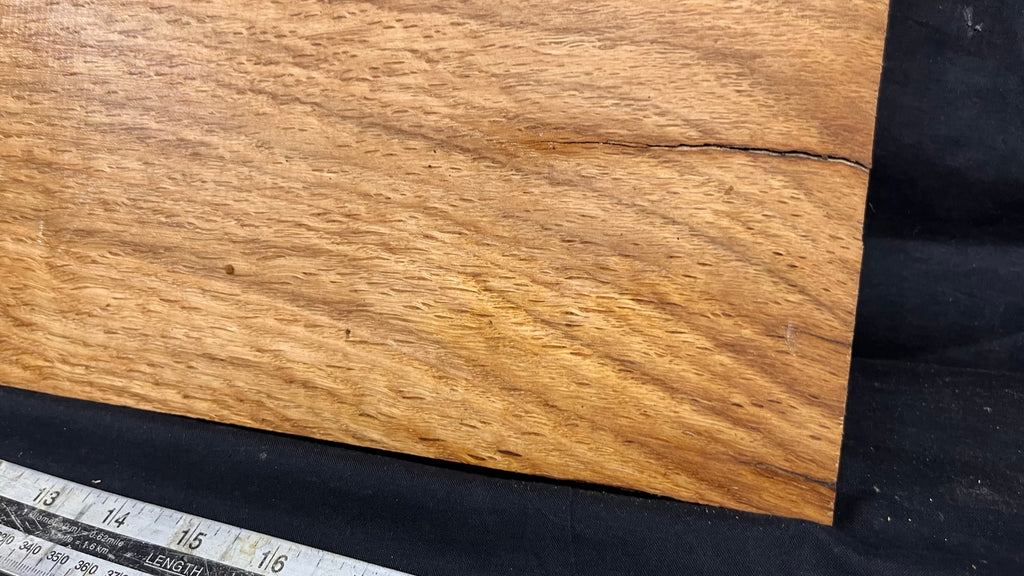 Rustic oak hardwood window sill 496 L x 297 W x 21 D mm     (mt724)