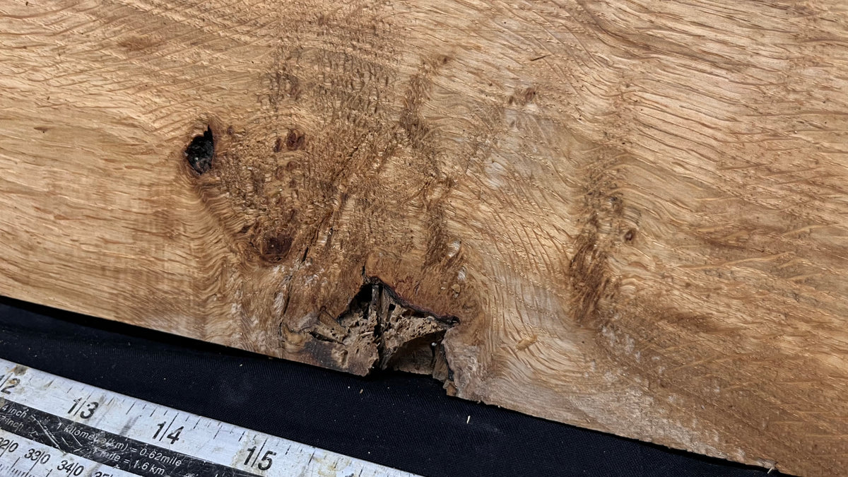 Rustic oak hardwood window sill 590 L x 267 W x 15 D mm     (725)