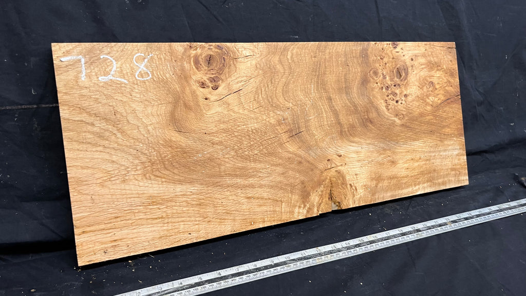 Rustic pippy oak hardwood window sill 692 L x 279 W x 23 D mm     (728)