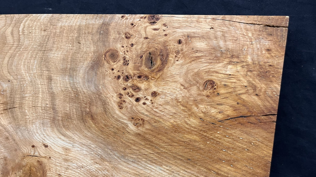 Rustic pippy oak hardwood window sill 692 L x 279 W x 23 D mm     (728)