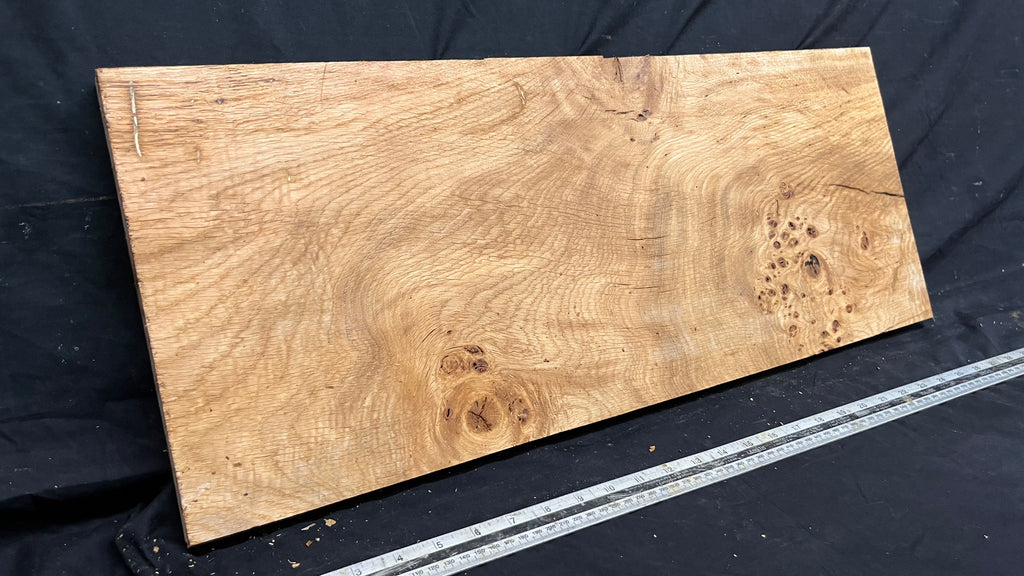 Rustic pippy oak hardwood window sill 692 L x 279 W x 23 D mm     (728)