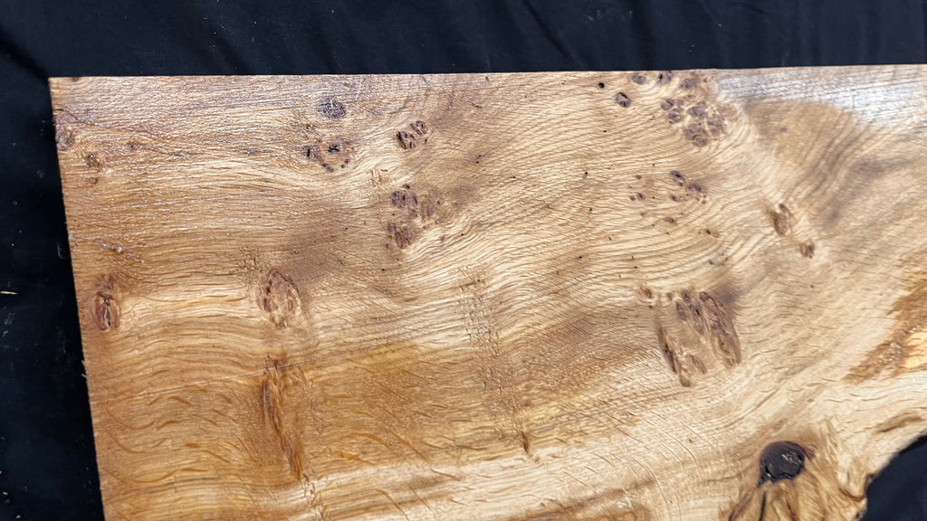Rustic pippy oak hardwood window sill,  813 L x 308 W x 23 D mm     (730)