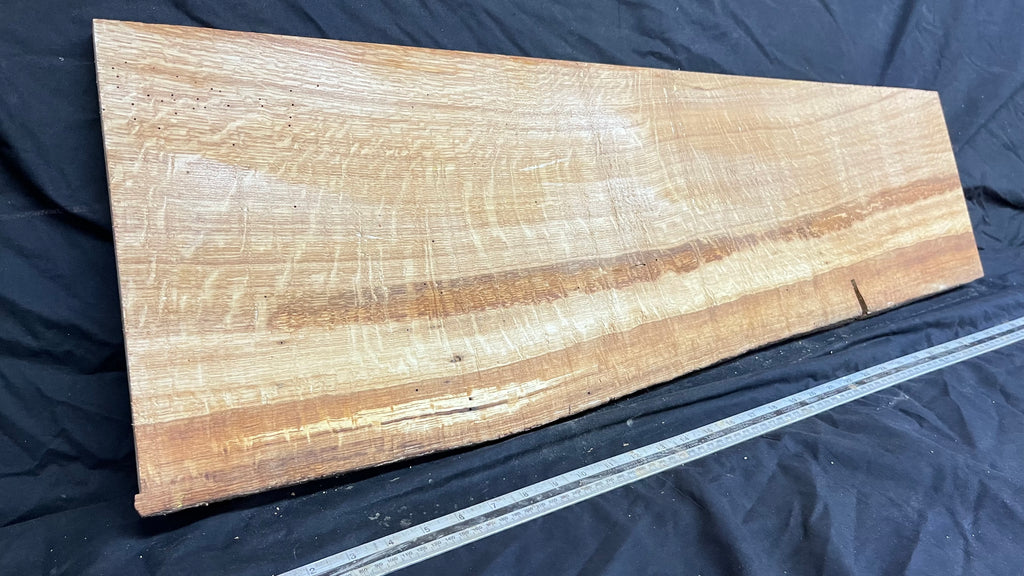 Oak, shelf, mantel, craft wood, floating shelf, 927 L x 322 W x 20 D mm     (mf557)