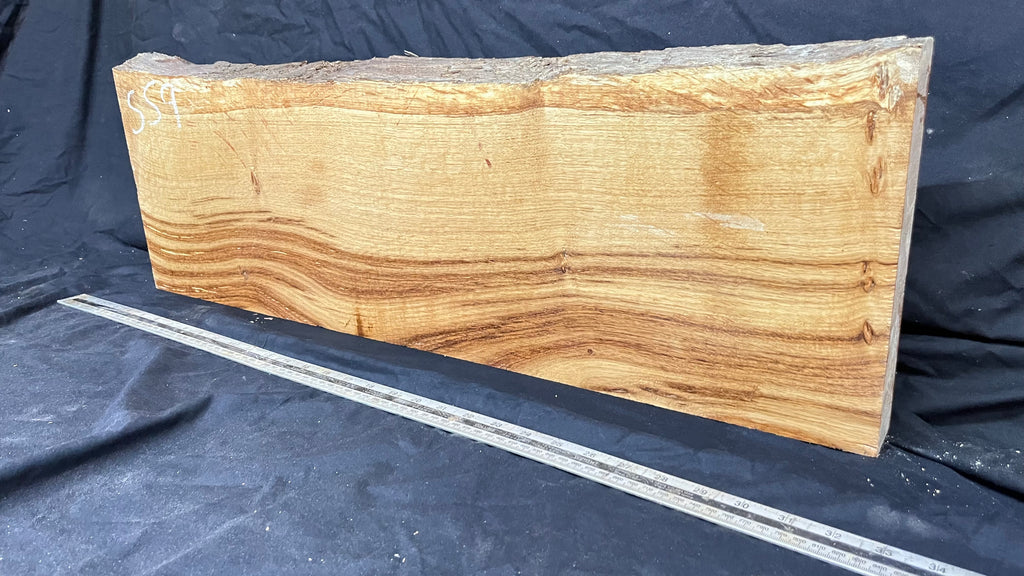 Oak, shelf, mantel, craft wood, floating shelf, 765 L x 255 W x 47 D mm     (559)