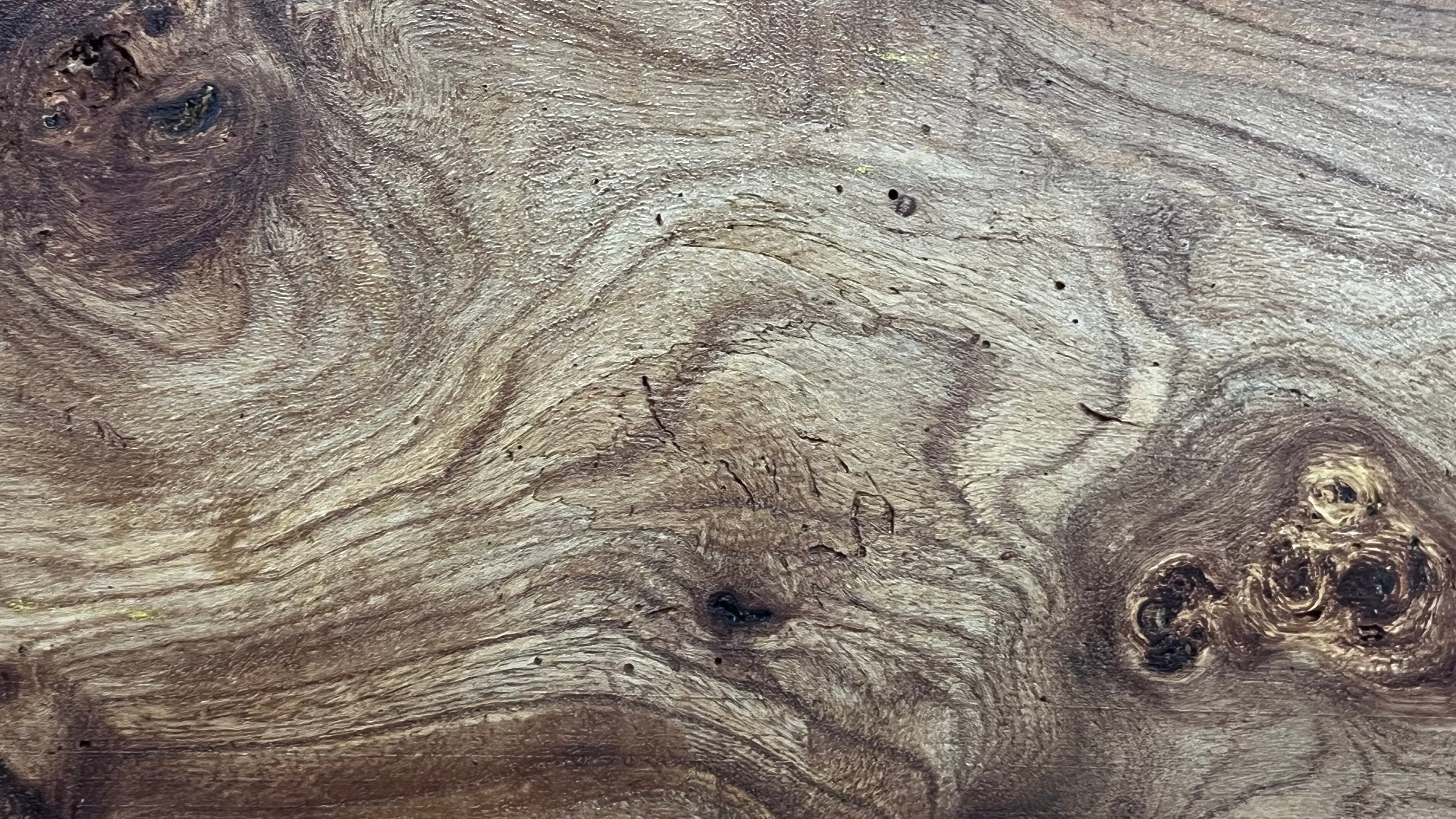Burr elm rustic table top, 1255 L x 513 W x 45 D mm    (mt573)