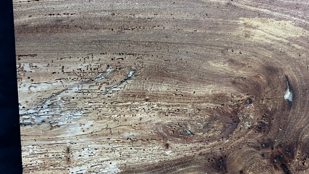 Burr elm rustic table top, 856 L x 550 W x 35 D mm    (mt576)