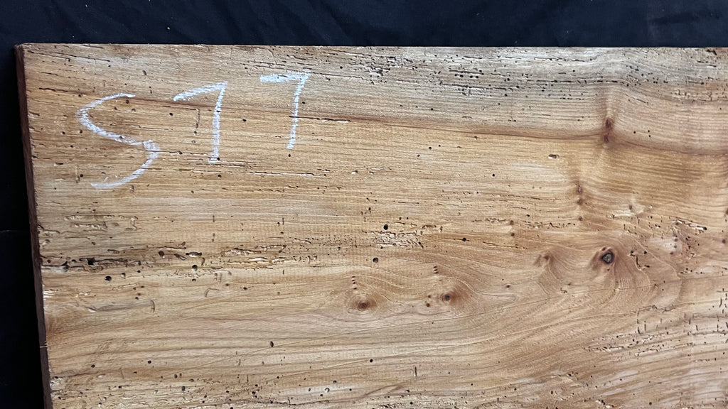 Reclaimed elm rustic table top, 1446 L x 305 W x 42 D mm    (mt577)