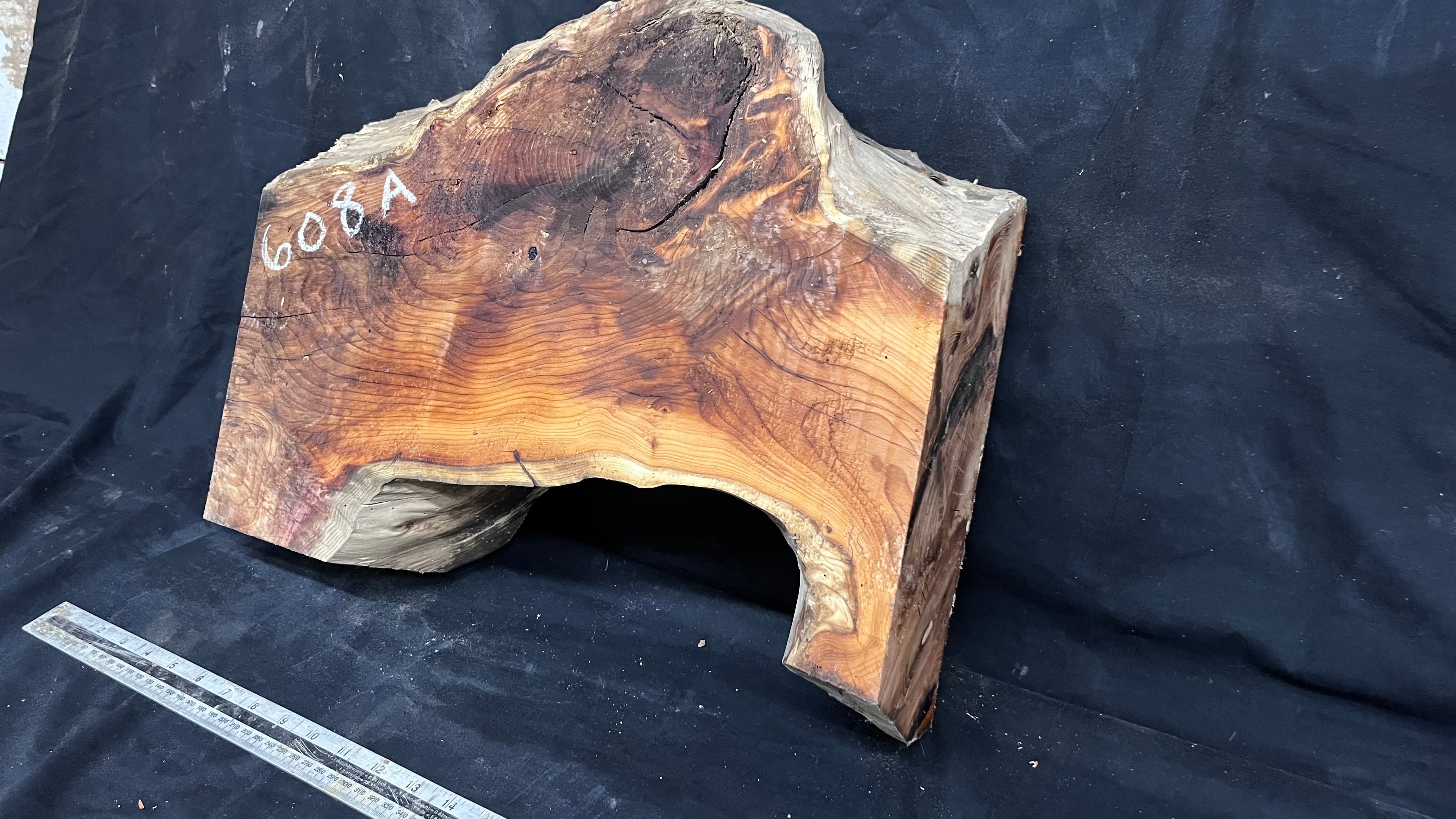 Yew, mantle piece, slab, board, block 475 L x 315 W x 96 D mm    (mt608A)