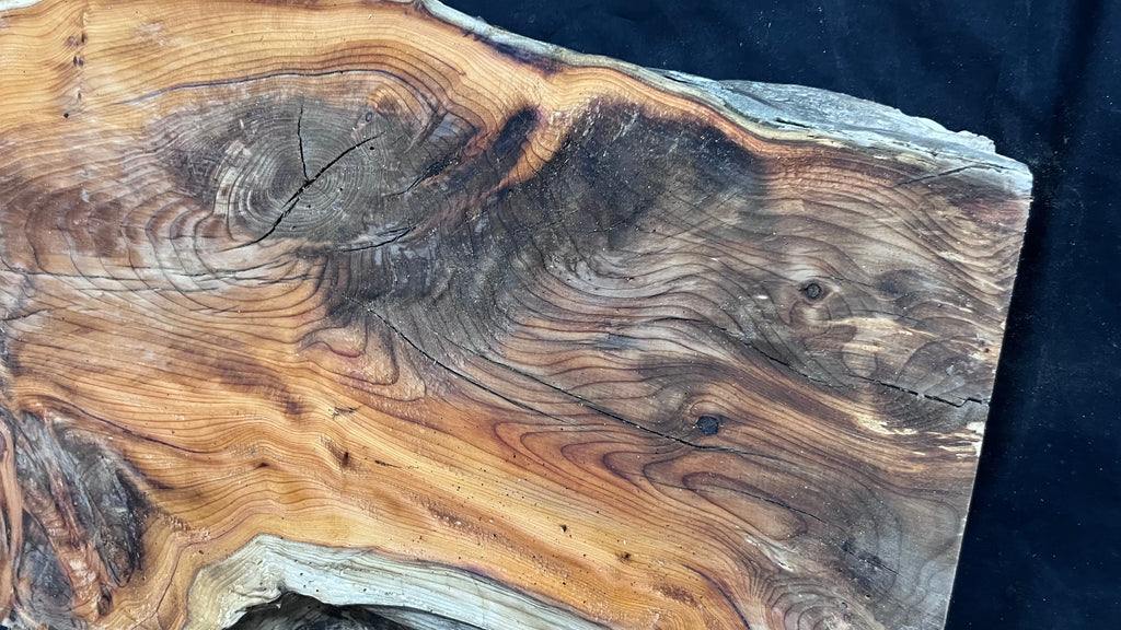 Yew, mantle piece, slab, board, block 478 L x 320 W x 83 D mm    (mt609)