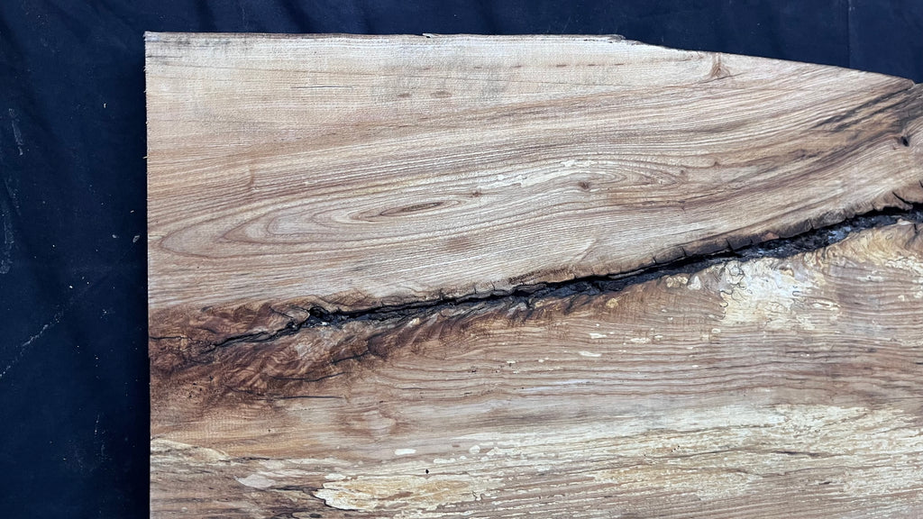Resin table top, ash boards, shelving 945 L x 545 W x 34 D mm       (611)