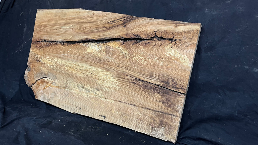 Resin table top, ash boards, shelving 945 L x 545 W x 34 D mm       (611)