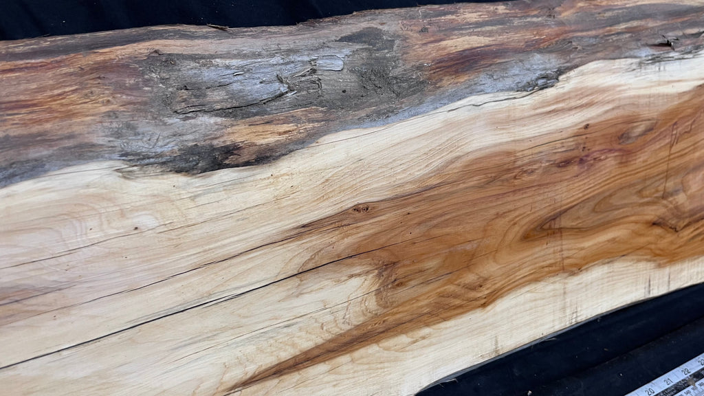 Hardwood yew, slab, board 1070 L x 322 W x 46 D mm    (614)