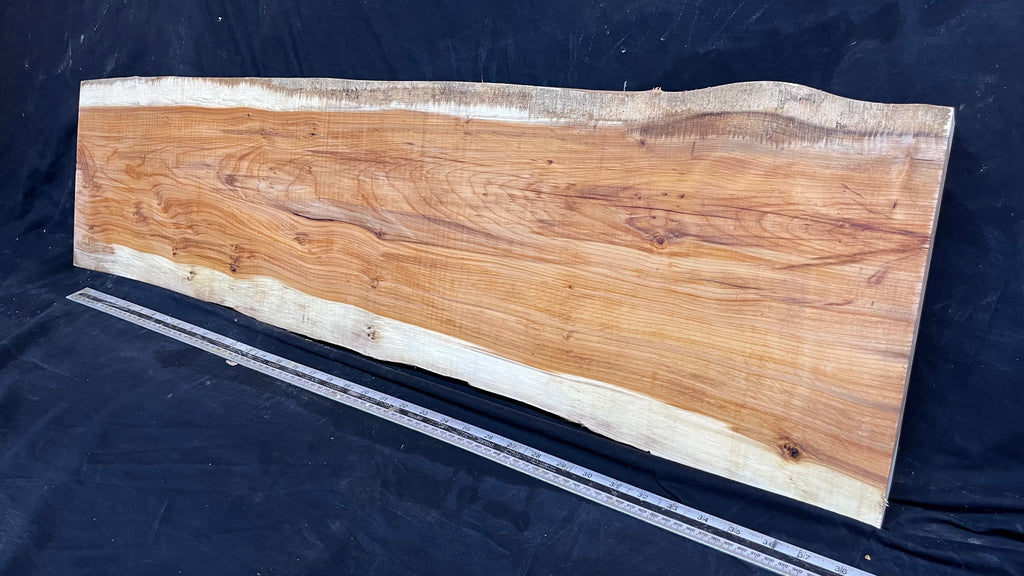 Hardwood yew, slab, board 1070 L x 322 W x 46 D mm    (614)