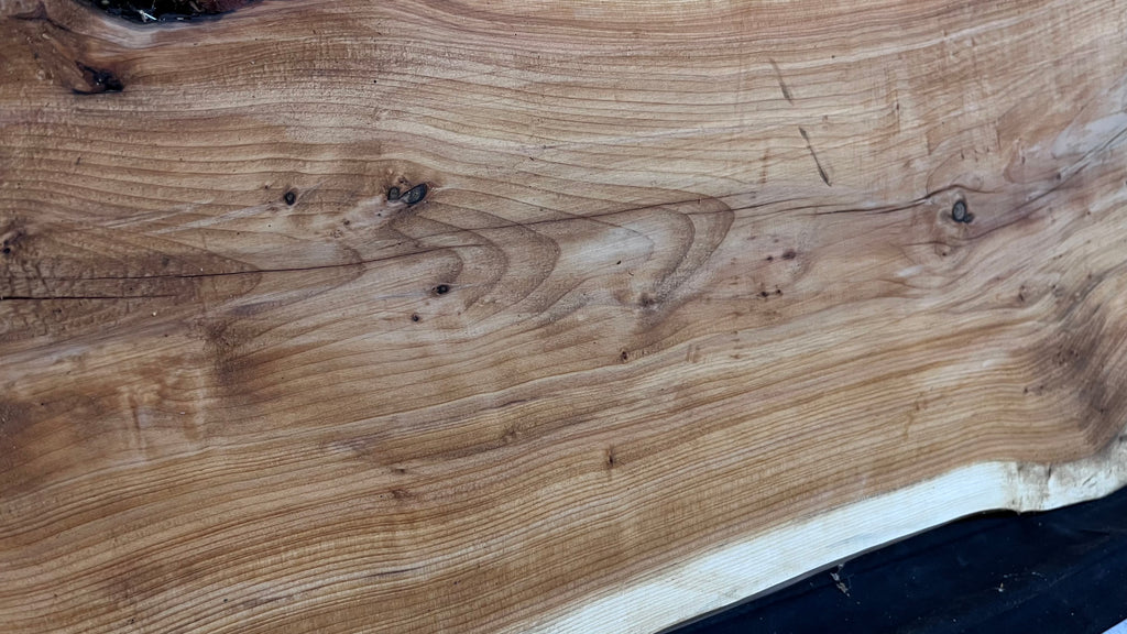 Hardwood yew, slab, board 1006 L x 388 W x 37 D mm    (615)