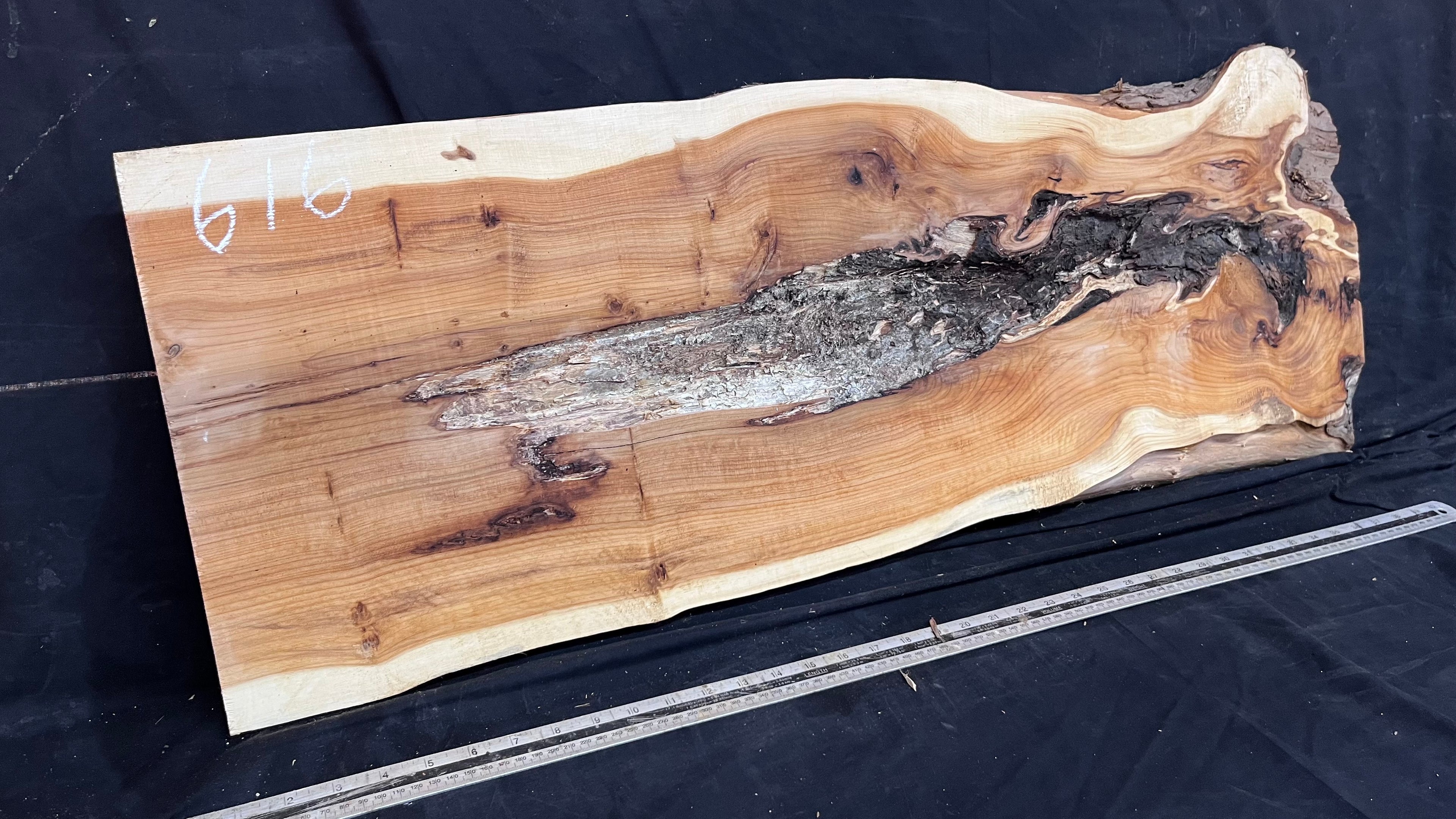 Resin table top yew, slab, board 1001 L x 355 W x 37 D mm    (616)
