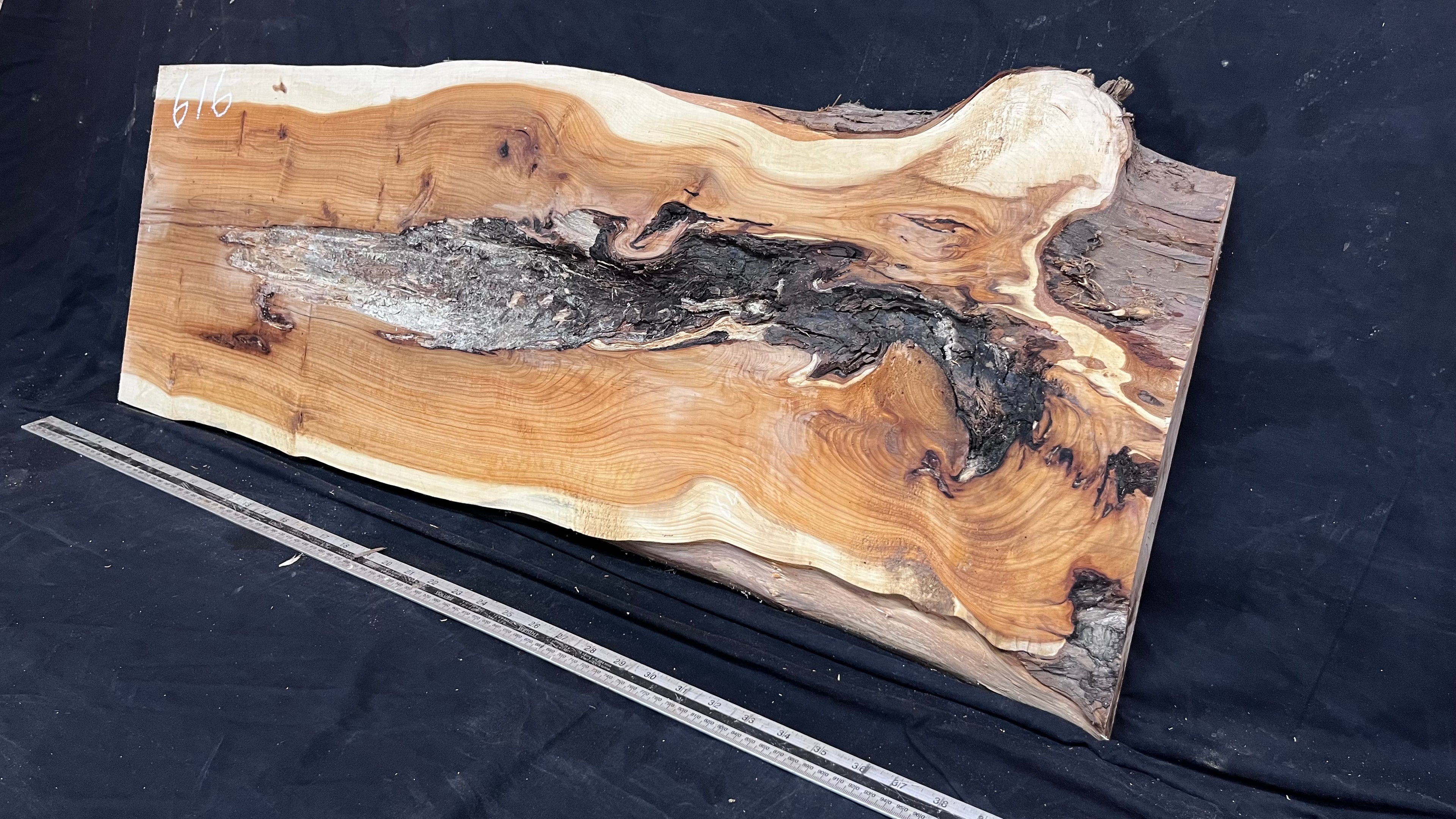 Resin table top yew, slab, board 1001 L x 355 W x 37 D mm    (616)