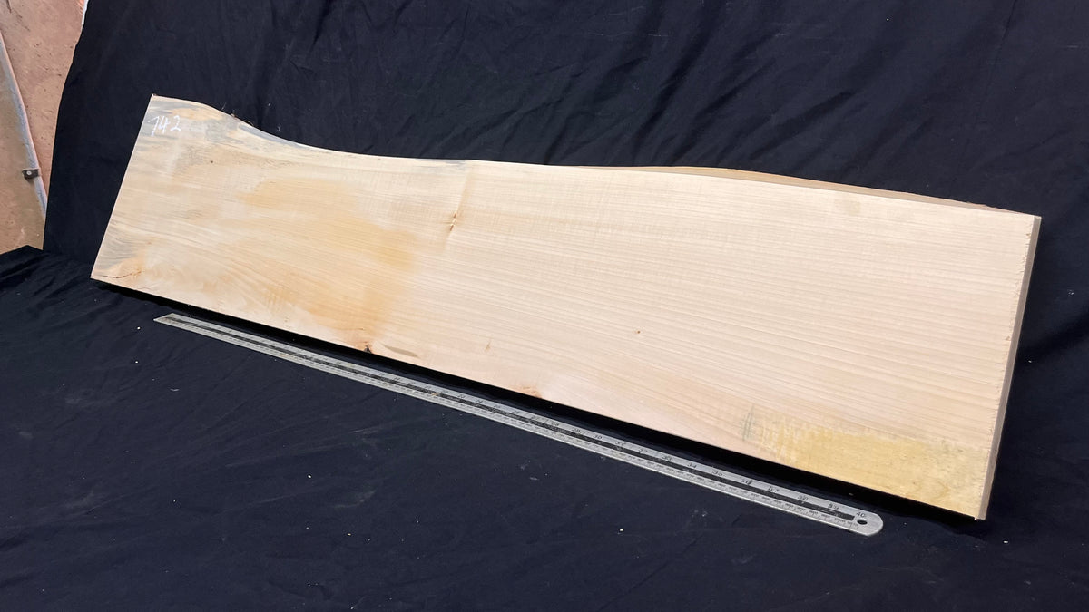 Lime wood carving block, 1327 L x 320 W x 44 D mm        (742)