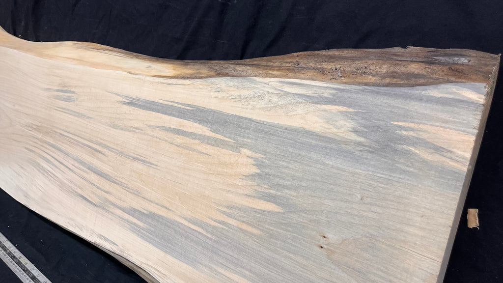Lime wood carving block, 1247 L x 440 W x 46 D mm        (743)