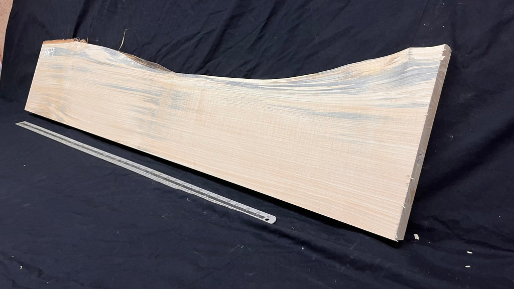 Lime wood carving block, 1291 L x 296 W x 44 D mm        (744)