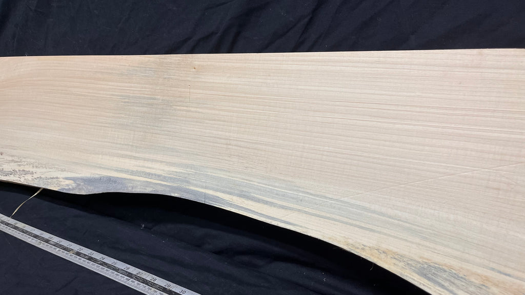 Lime wood carving block, 1291 L x 296 W x 44 D mm        (744)