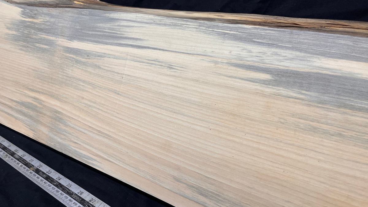 Lime wood carving block, 1226 L x 295 W x 40 D mm        (746)