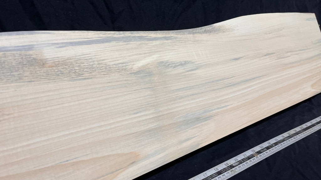 Wood carving block,lime wood 1123 L x 246 W x 43 D mm        (747)